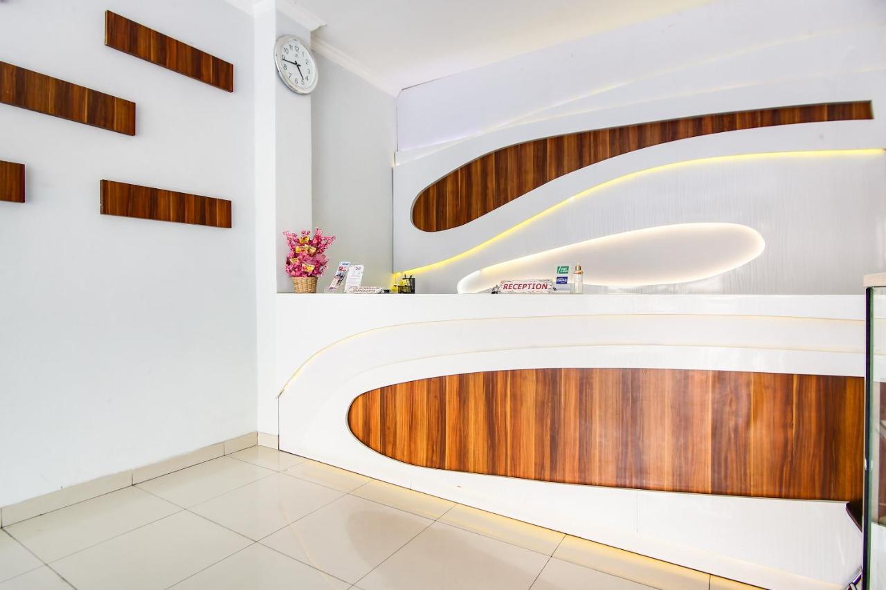 Collection O 91464 7 Dream Hotel Παλεμπάνγκ Εξωτερικό φωτογραφία