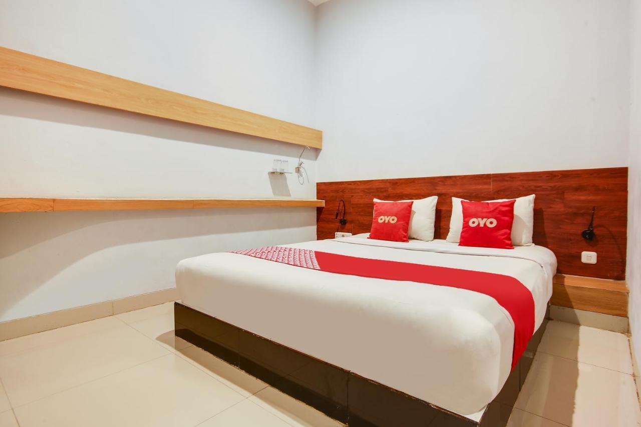 Collection O 91464 7 Dream Hotel Παλεμπάνγκ Εξωτερικό φωτογραφία